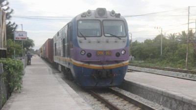 Vơi nỗi lo TNGT đường sắt cho đồng bào thiểu số miền núi ở Ninh Thuận