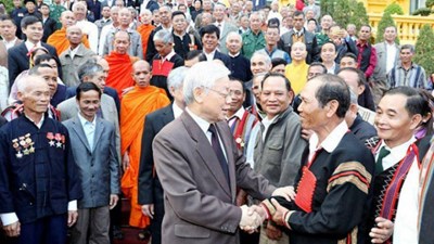 Phát huy vai trò người có uy tín trong vùng dân tộc thiểu số