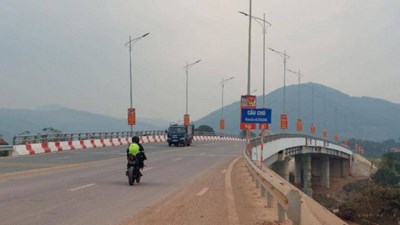 Bắc Giang: Làm mới hàng nghìn km đường giúp miền núi phát triển kinh tế